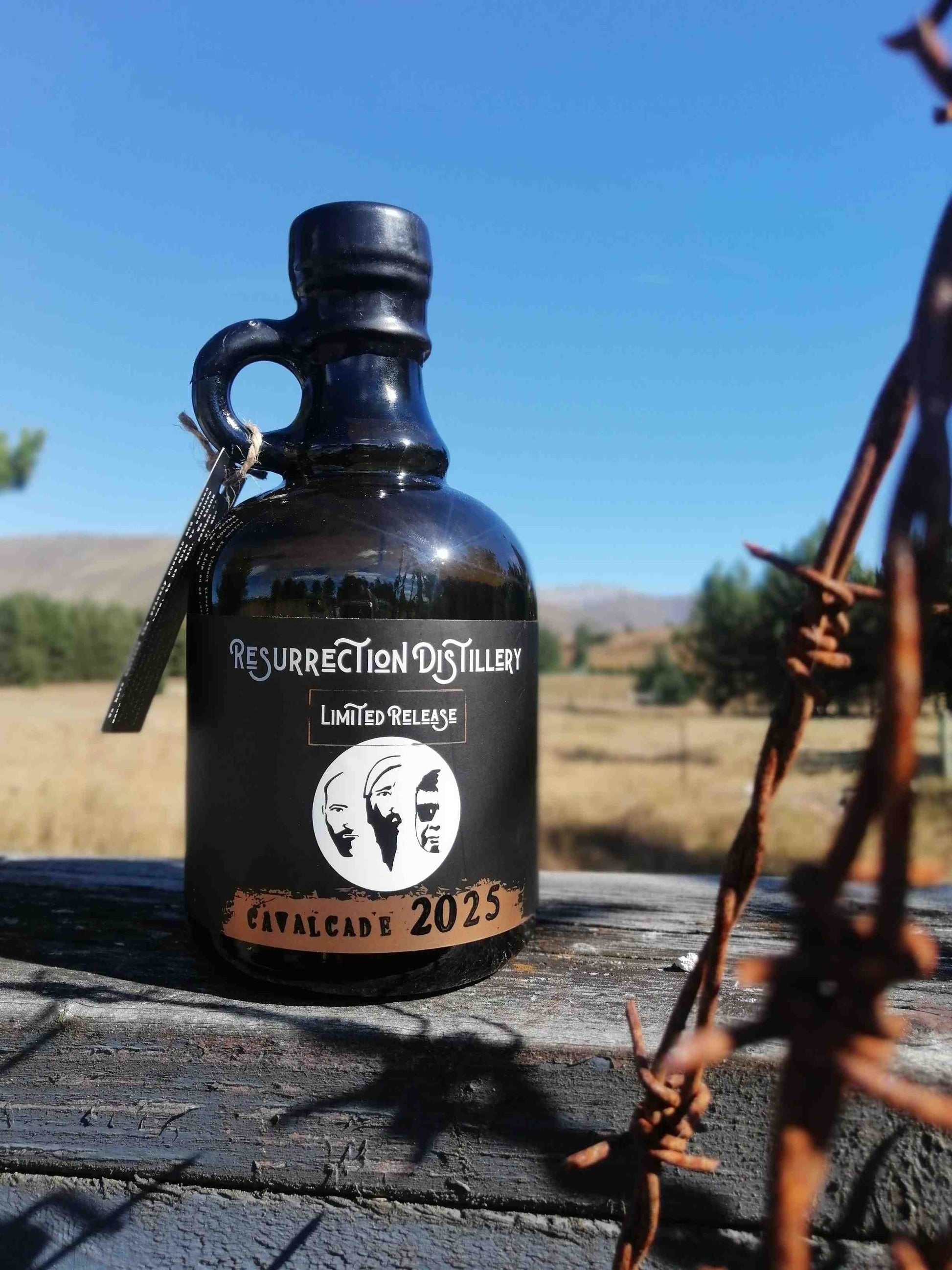 cavalcade wilding rosehip gin